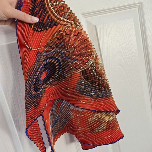 Hermes Pleated Scarf NEW - Picture 13 of 16